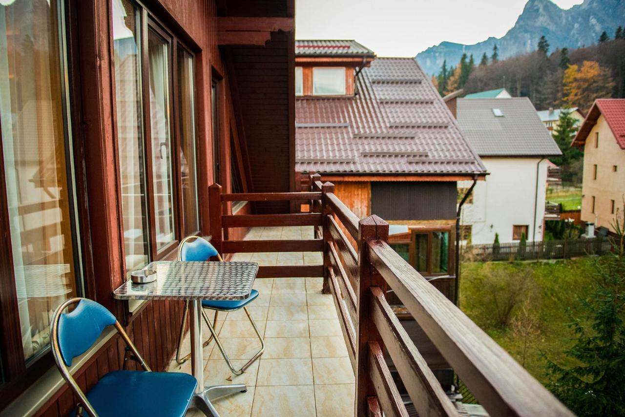 Hotel Casa Maia Buşteni Zewnętrze zdjęcie