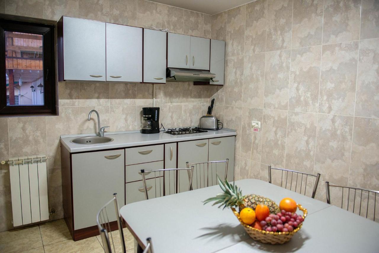 Hotel Casa Maia Buşteni Zewnętrze zdjęcie
