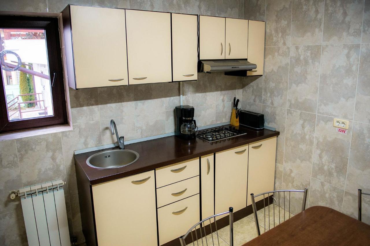 Hotel Casa Maia Buşteni Zewnętrze zdjęcie